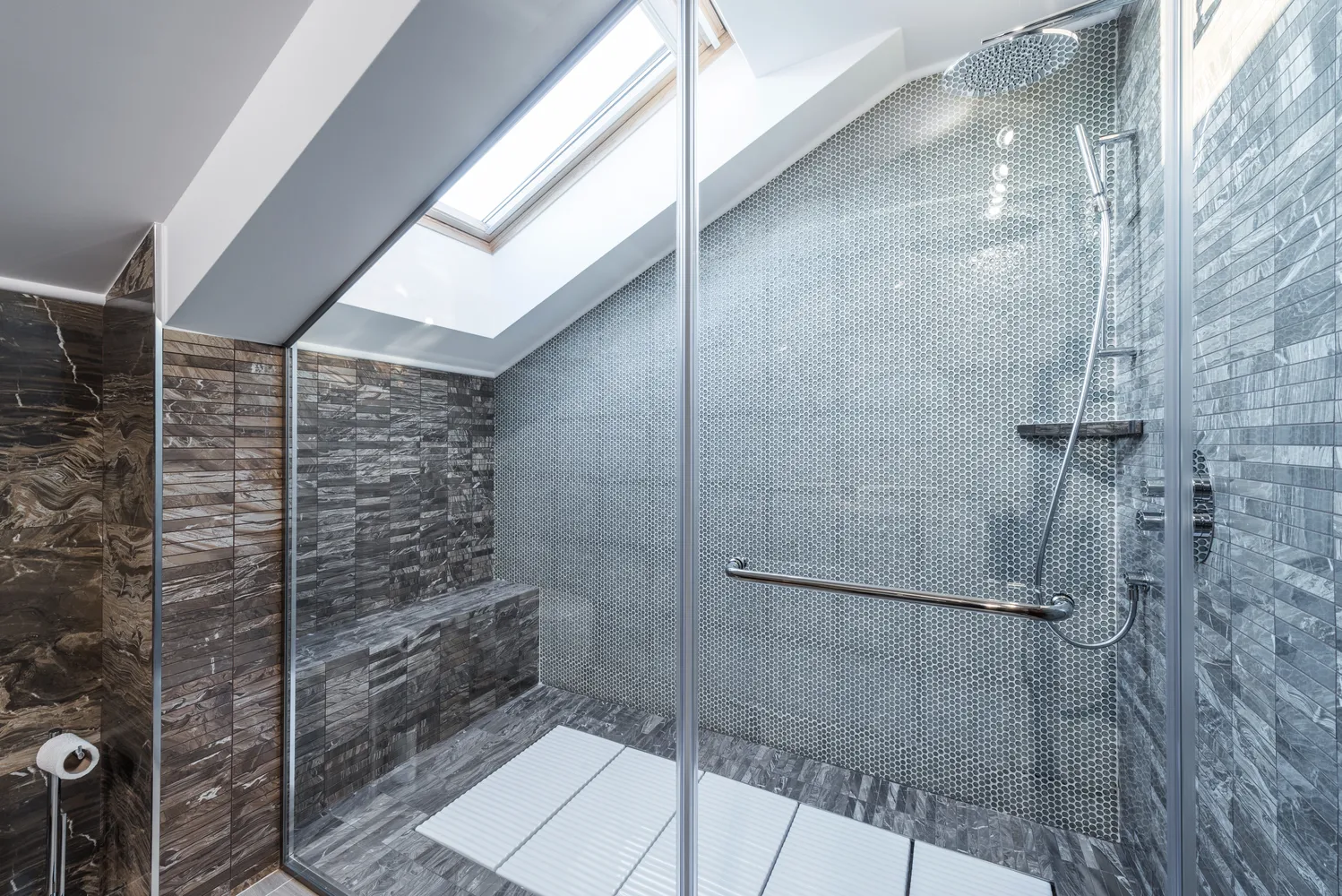 Shower Glass Doors Near You | Glass Innovation